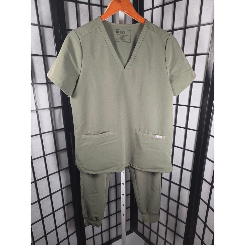 FIGS Technical Collection Womens Scrub Set Olive Green V-Neck Top Jogger Pants M